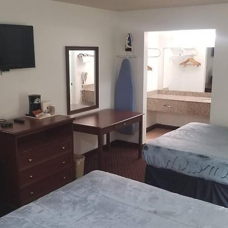 סטילווטר Hotel 2 Queen Beds Hotel Room 222 Wi-Fi Hot Tub Booking מראה חיצוני תמונה